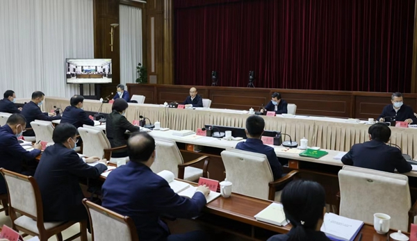 9月30日下午，省委書記許勤主持召開省委理論學習中心組集體學習會，專題學習習近平總書記關于“三農”工作重要論述。