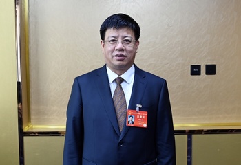 楊公偉代表：推動(dòng)黑龍江省國(guó)家公園創(chuàng)建工作走在前列