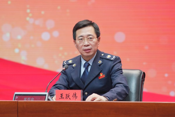 國家稅務(wù)總局黑龍江省稅務(wù)局黨委書記、局長王躍偉。劉心楊 攝