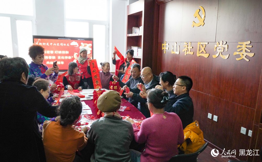 新春走基層丨社區(qū)里的“幸福年”