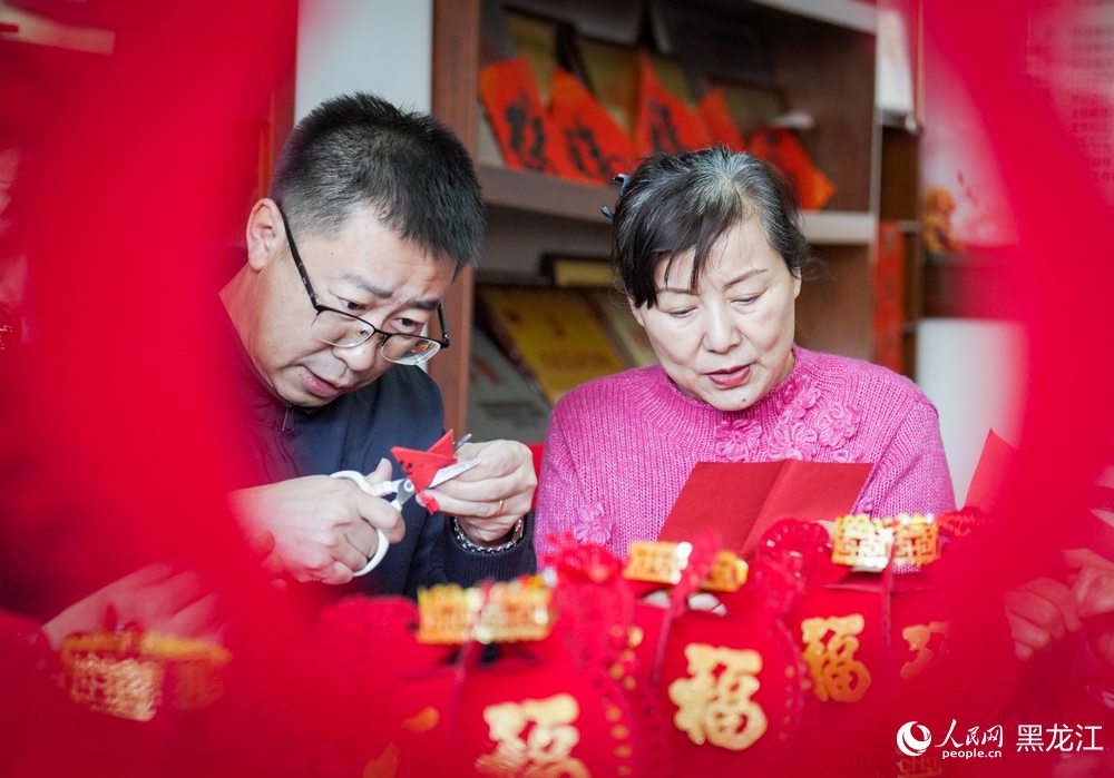 新春走基層丨社區(qū)里的“幸福年”