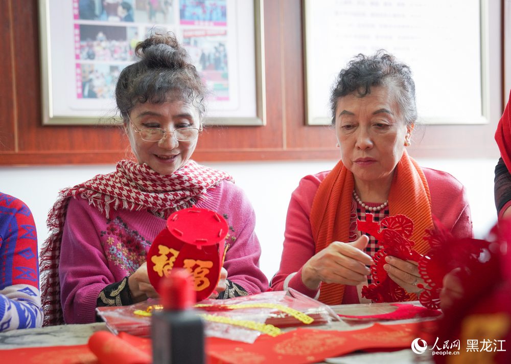 新春走基層丨社區(qū)里的“幸福年”