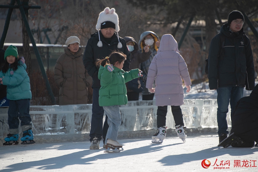 哈爾濱迎來全民冰雪熱