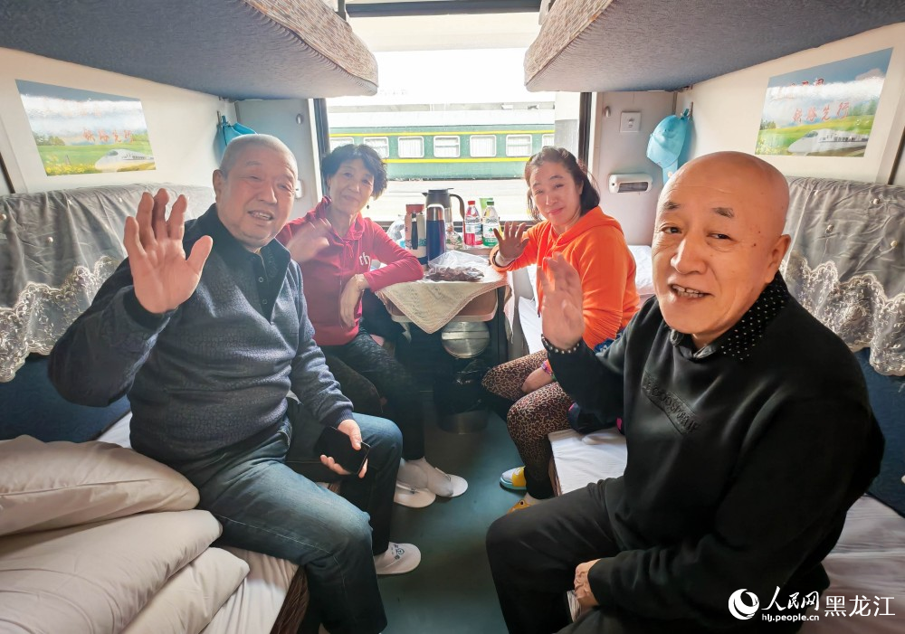 黑龍江開行今年首趟港澳“銀發”旅游專列
