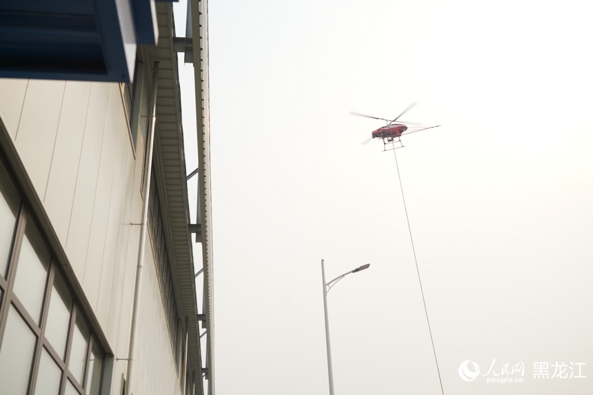 黑龍江低空經濟按下“快進鍵” Q100農業植保無人機下線