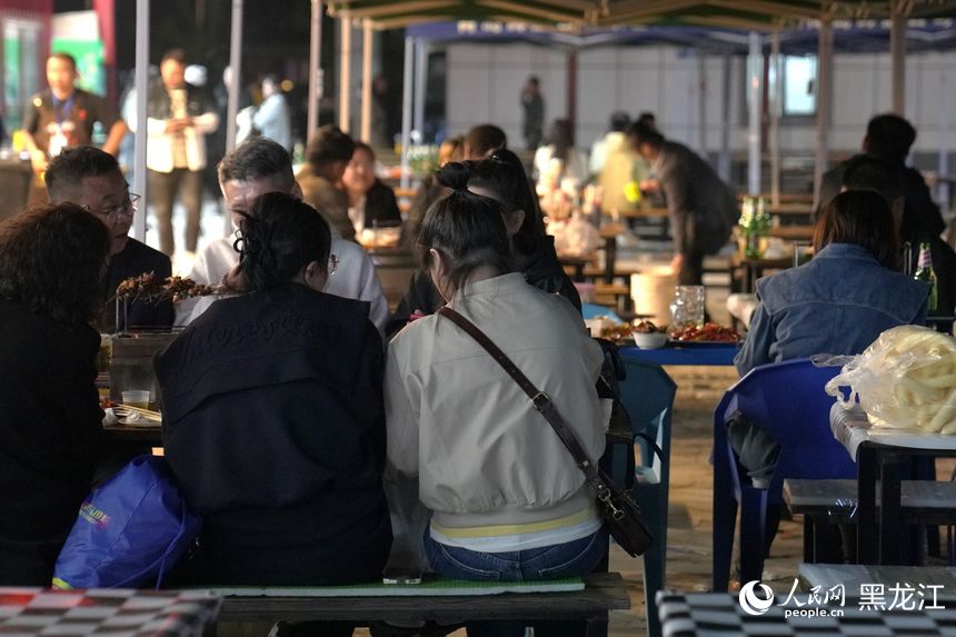 黑龍江寶清：“夜經濟”里看活力