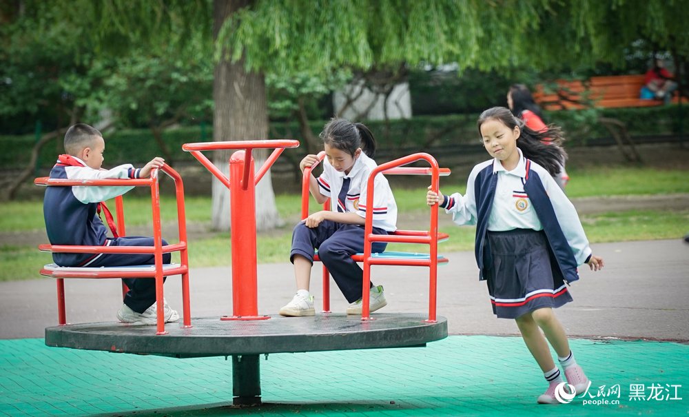 哈爾濱：繽紛夏日 暢享童趣